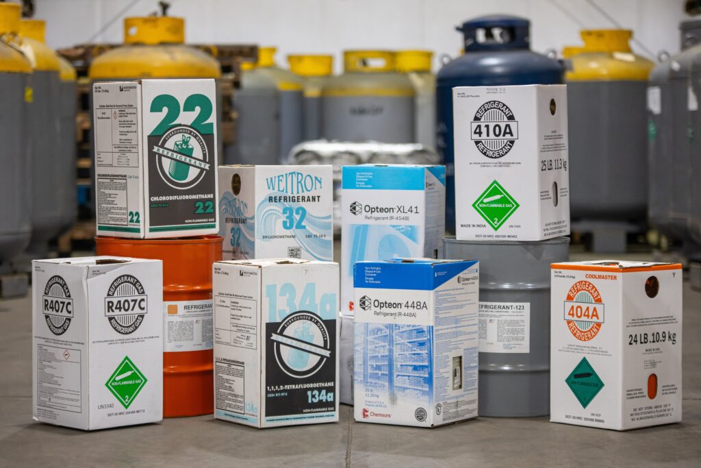Selection of reclaimed refrigerant products including R22 cylinders and industrial drums available for purchase.